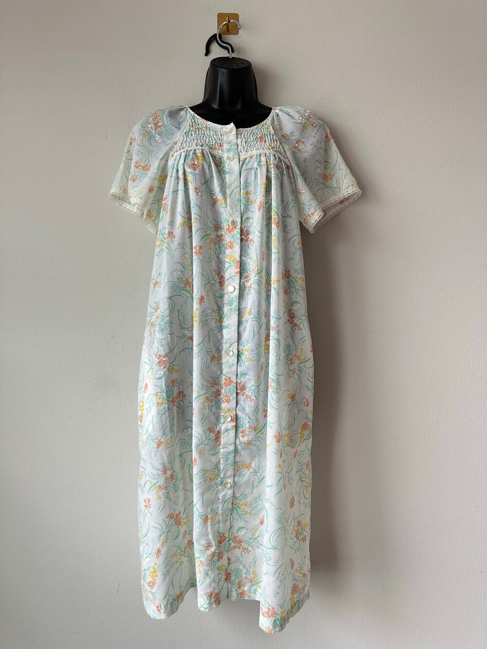 Vintage 70s Floral House Dress Robe Smocked Lace Prairie Cottagecore S